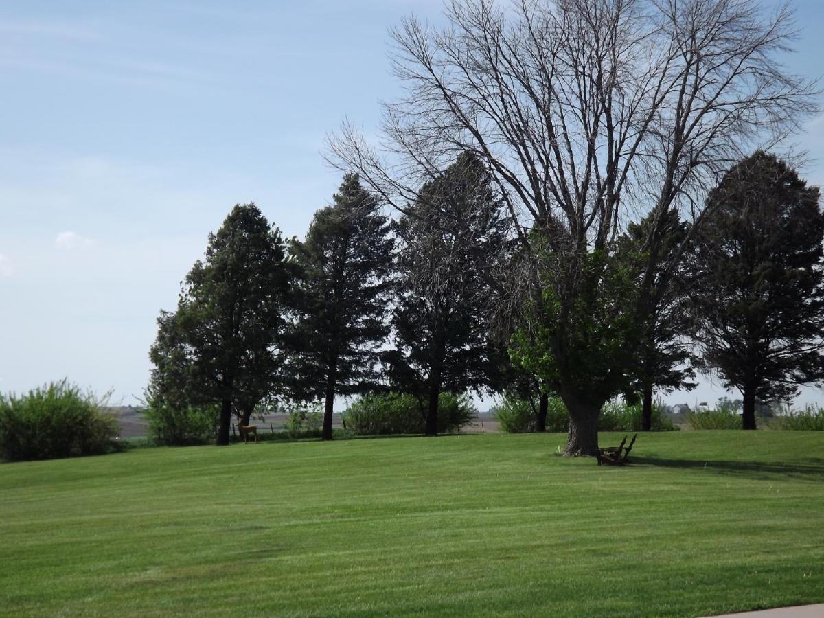 Crest Country Inn Williamsburg Экстерьер фото
