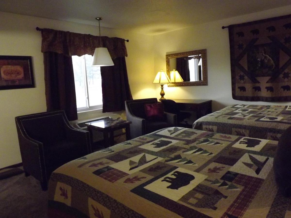 Crest Country Inn Williamsburg Экстерьер фото