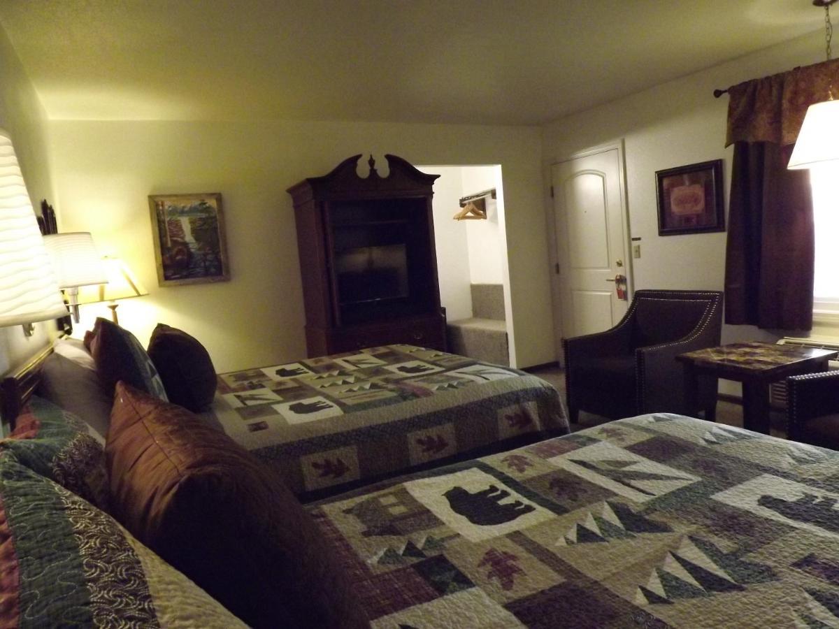 Crest Country Inn Williamsburg Экстерьер фото